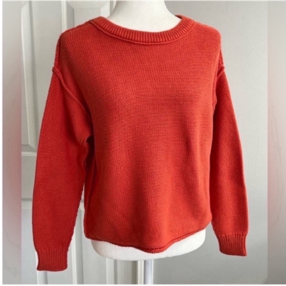 Chelsea & Theodore Sweater
Tangerine Size S